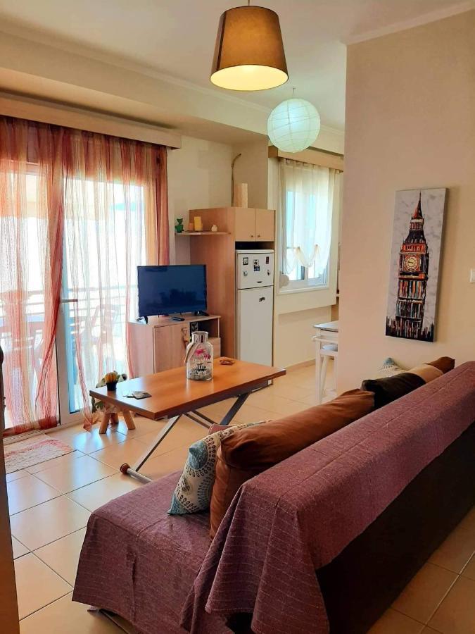 Central Square Appartment With Panoramic View Kalamáta Buitenkant foto