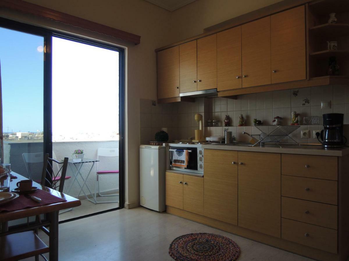 Central Square Appartment With Panoramic View Kalamáta Buitenkant foto